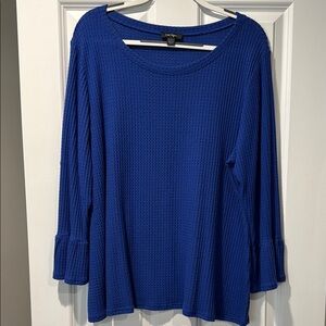 1X Lord & Taylor Blue Bell-Sleeve Top